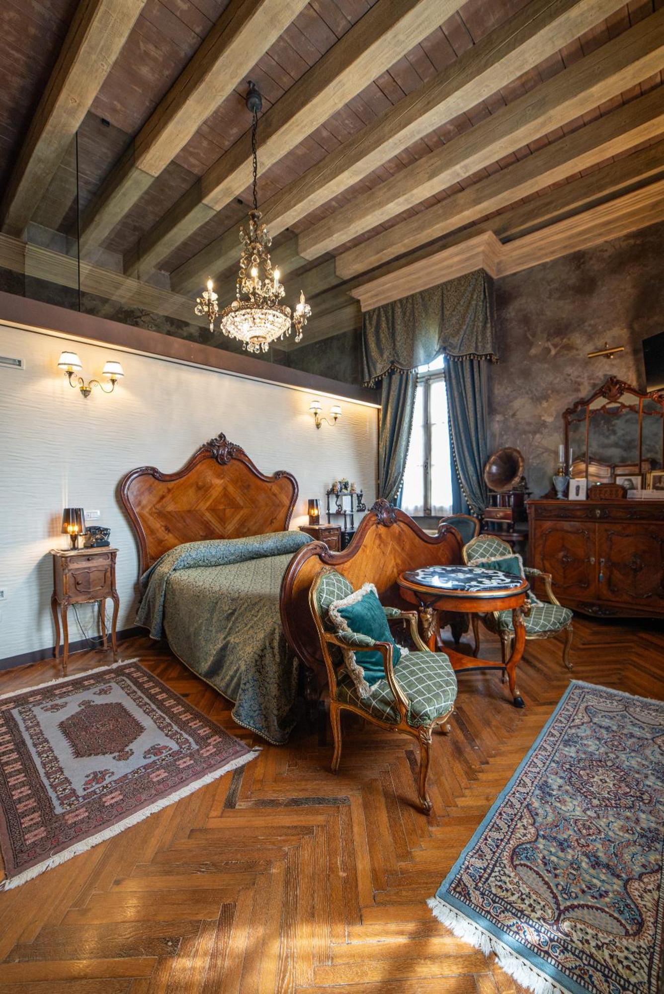Relais Castello Bevilacqua Eksteriør billede