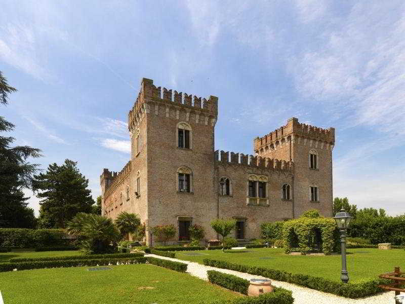Relais Castello Bevilacqua Eksteriør billede