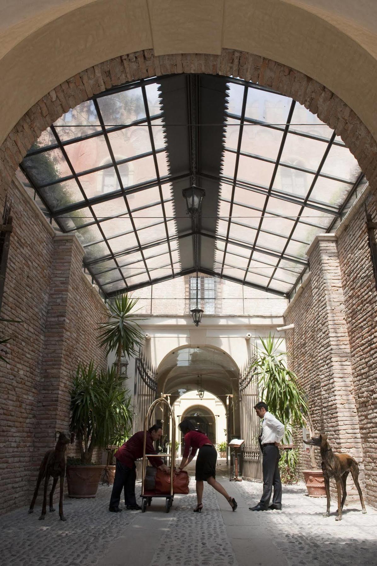 Relais Castello Bevilacqua Eksteriør billede